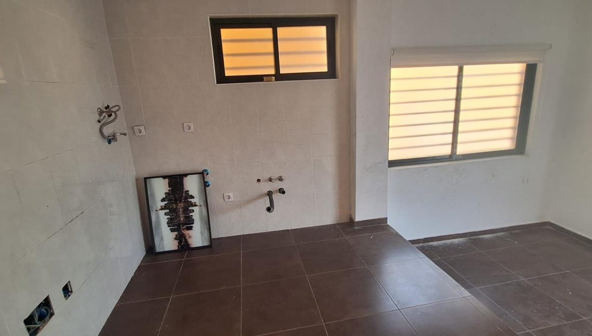 CHALET ADOSADO EN FUENGIROLA, MÁLAGA