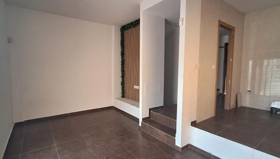 CHALET ADOSADO EN FUENGIROLA, MÁLAGA