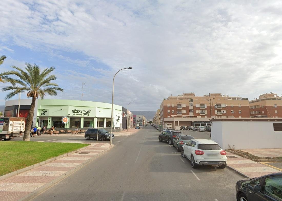 PISO EN ROQUETAS DE MAR, ALMERÍA