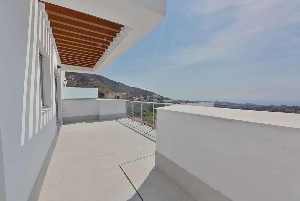 PISO EN BENALMÁDENA, MÁLAGA