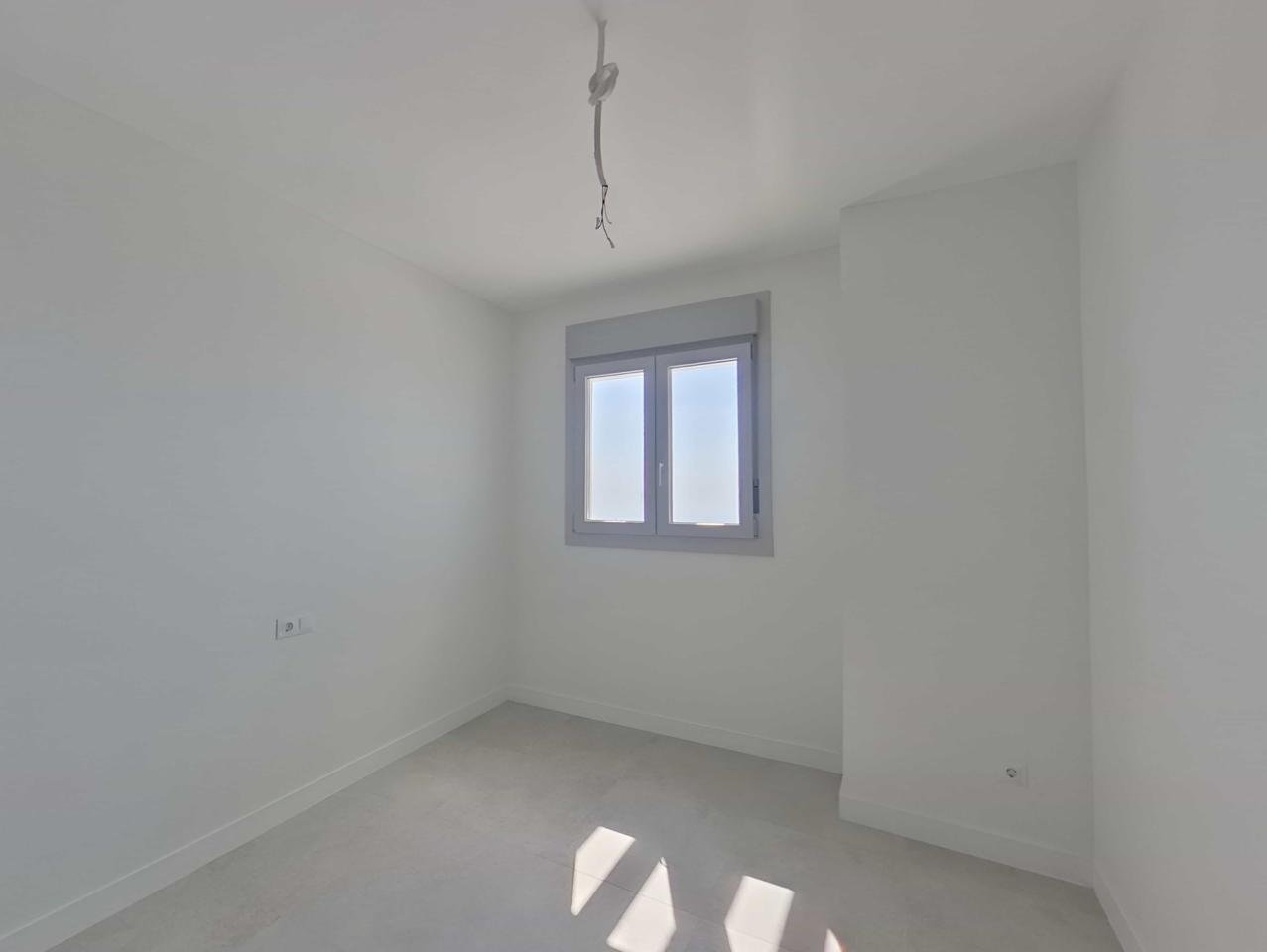 PISO EN BENALMÁDENA, MÁLAGA