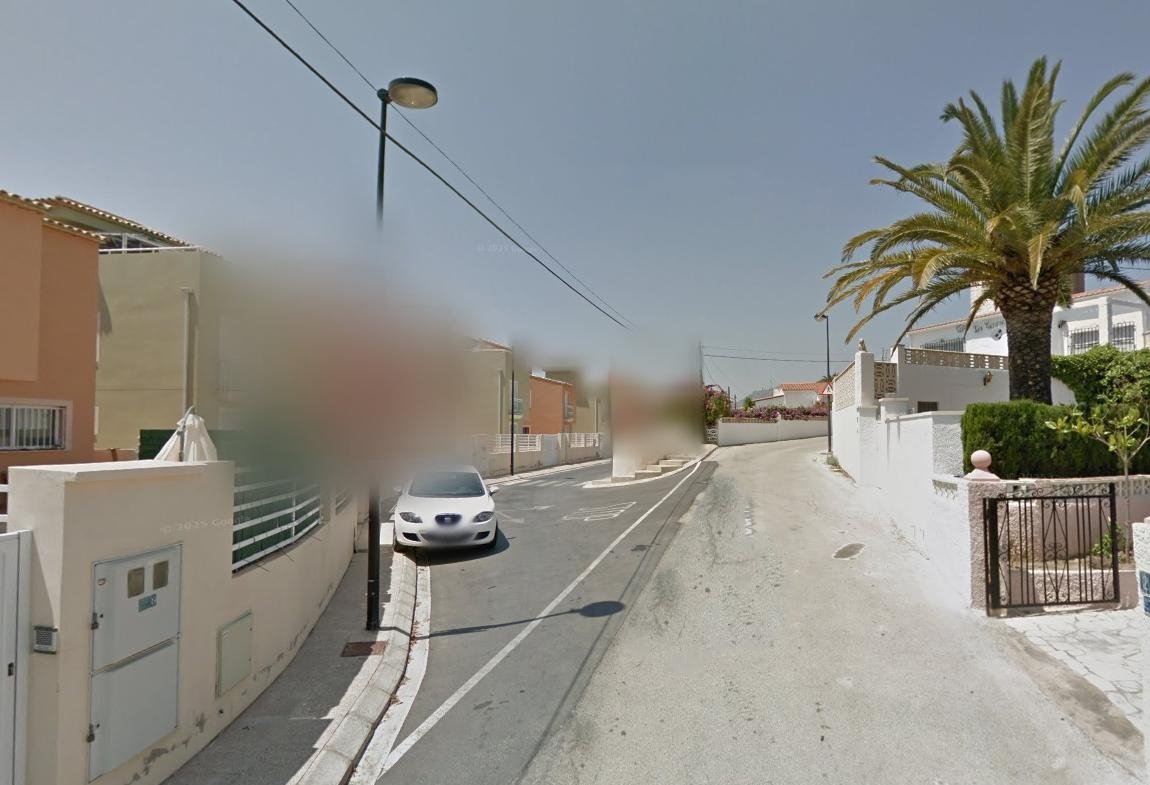CHALET INDEPENDIENTE EN L'ALFAS DEL PI, ALICANTE