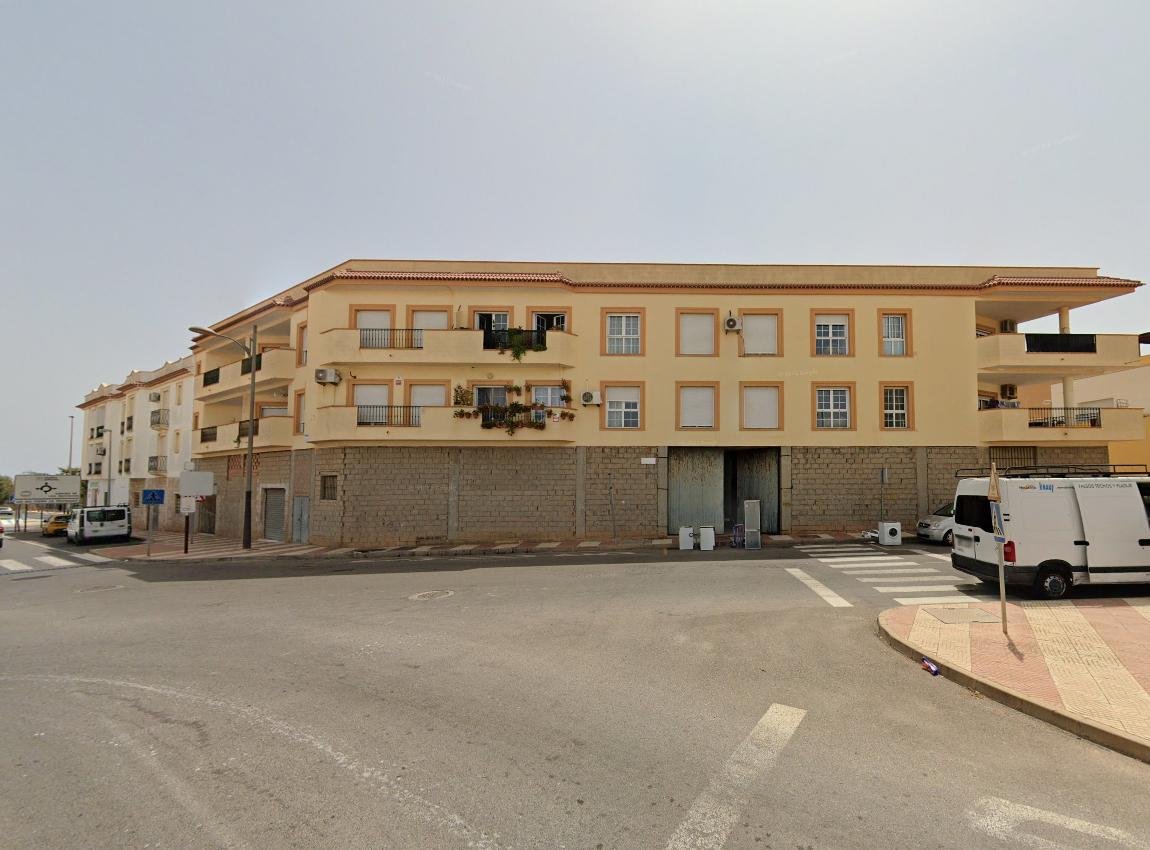 PISO EN ROQUETAS DE MAR, ALMERÍA