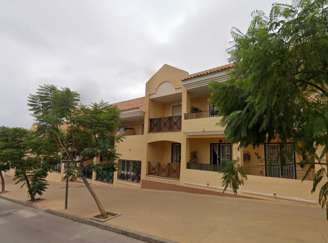 CHALET ADOSADO EN TORREMOLINOS