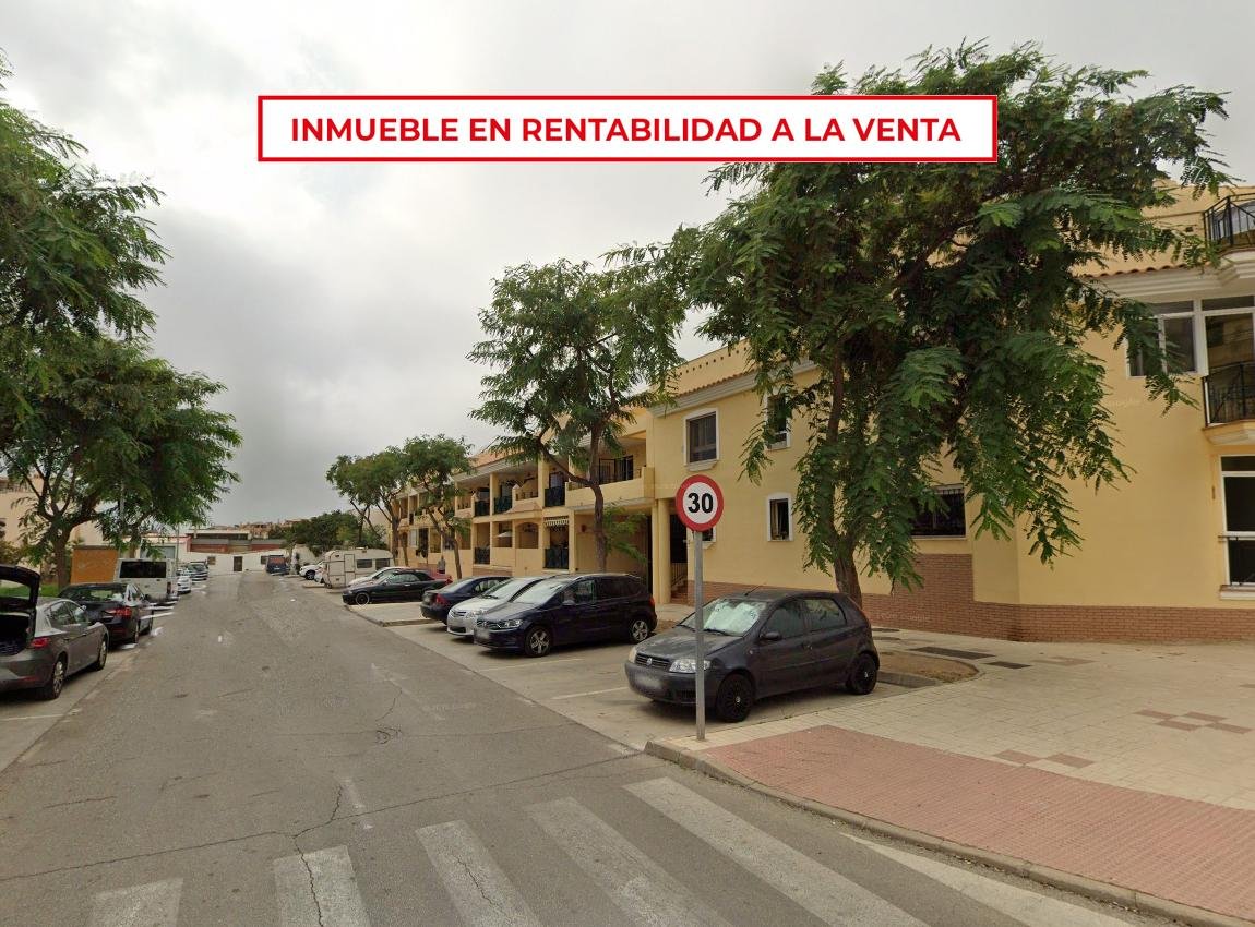 CHALET ADOSADO EN TORREMOLINOS