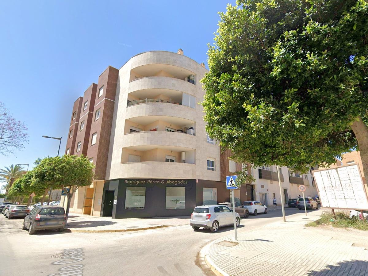 PISO EN EL EJIDO, ALMERÍA