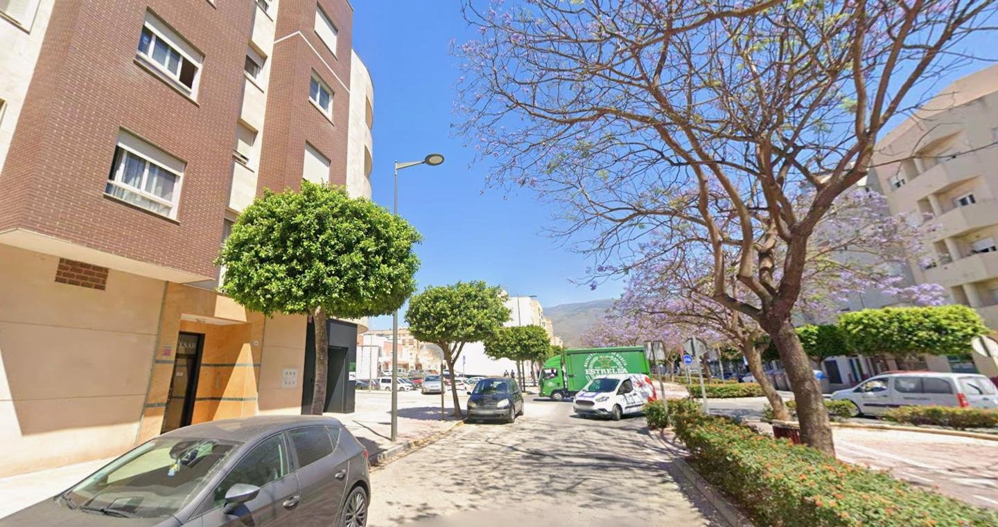 PISO EN EL EJIDO, ALMERÍA