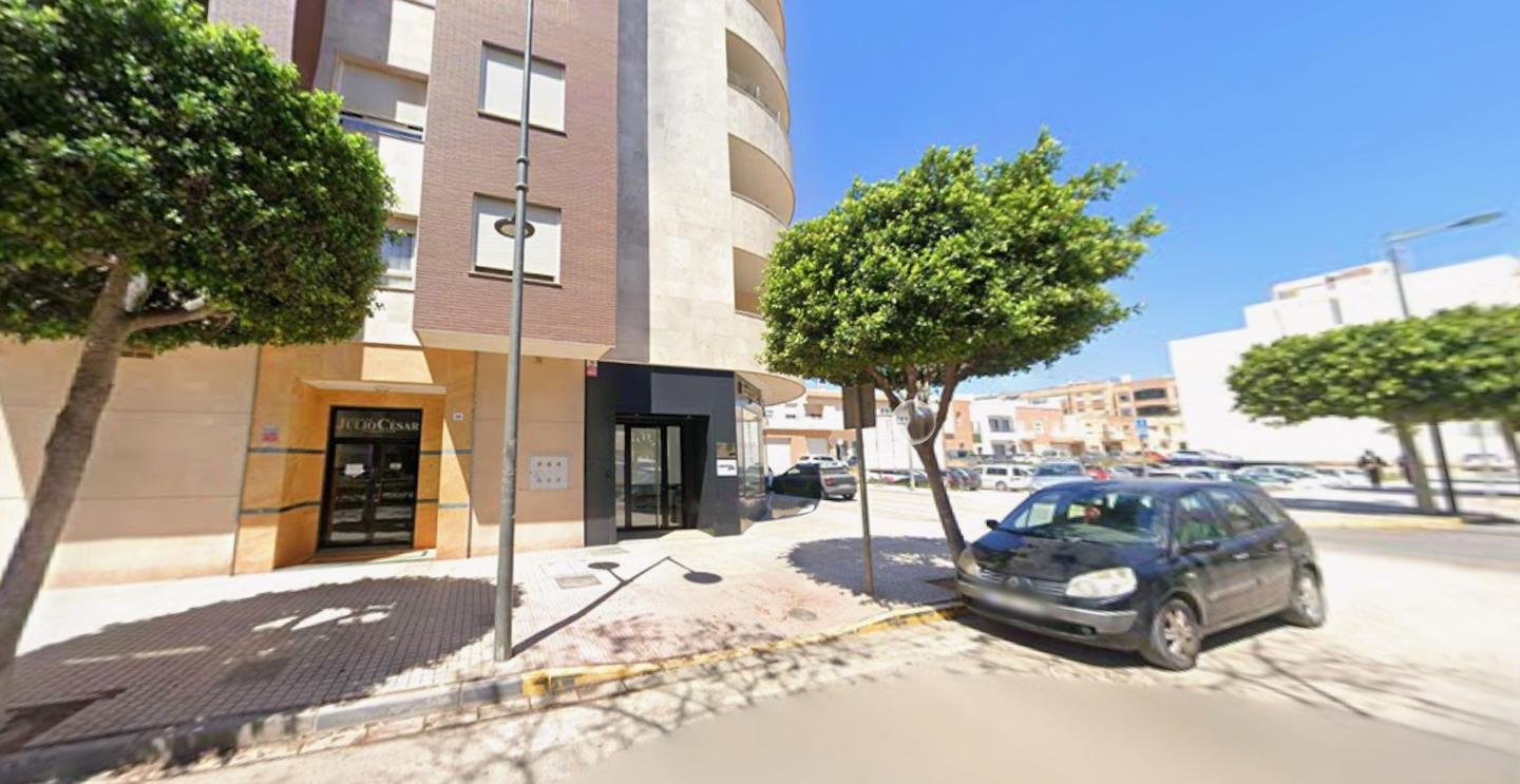 PISO EN EL EJIDO, ALMERÍA