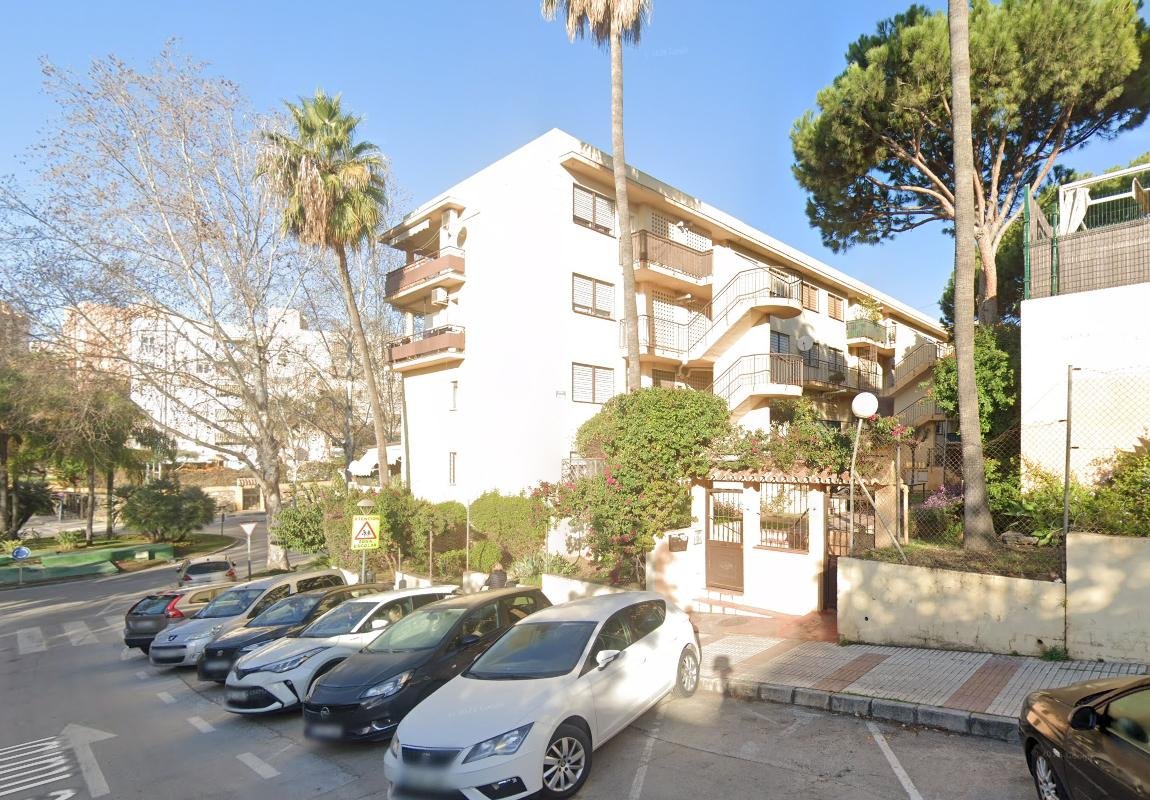 PISO EN MARBELLA