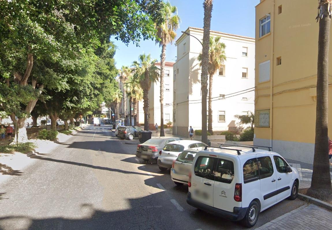 PISO EN LAS CHAPAS, MALAGA