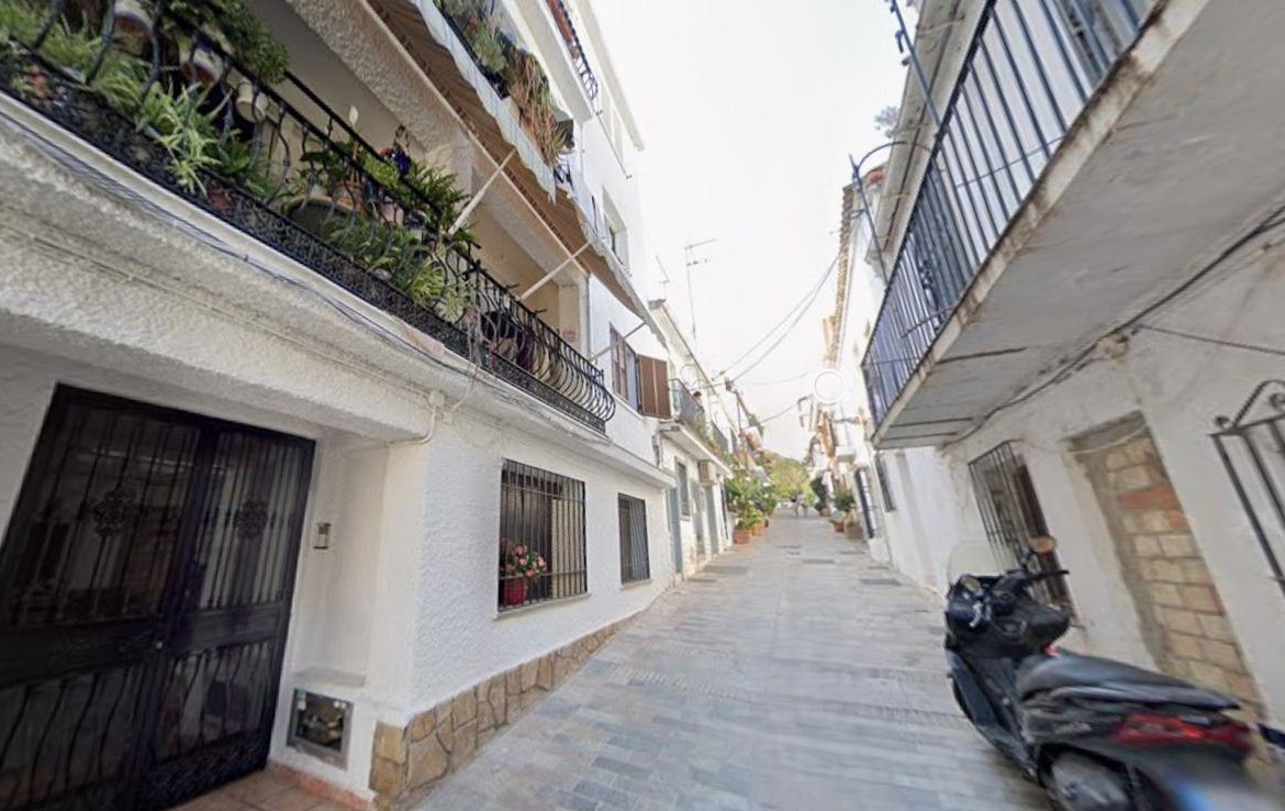PISO EN MARBELLA
