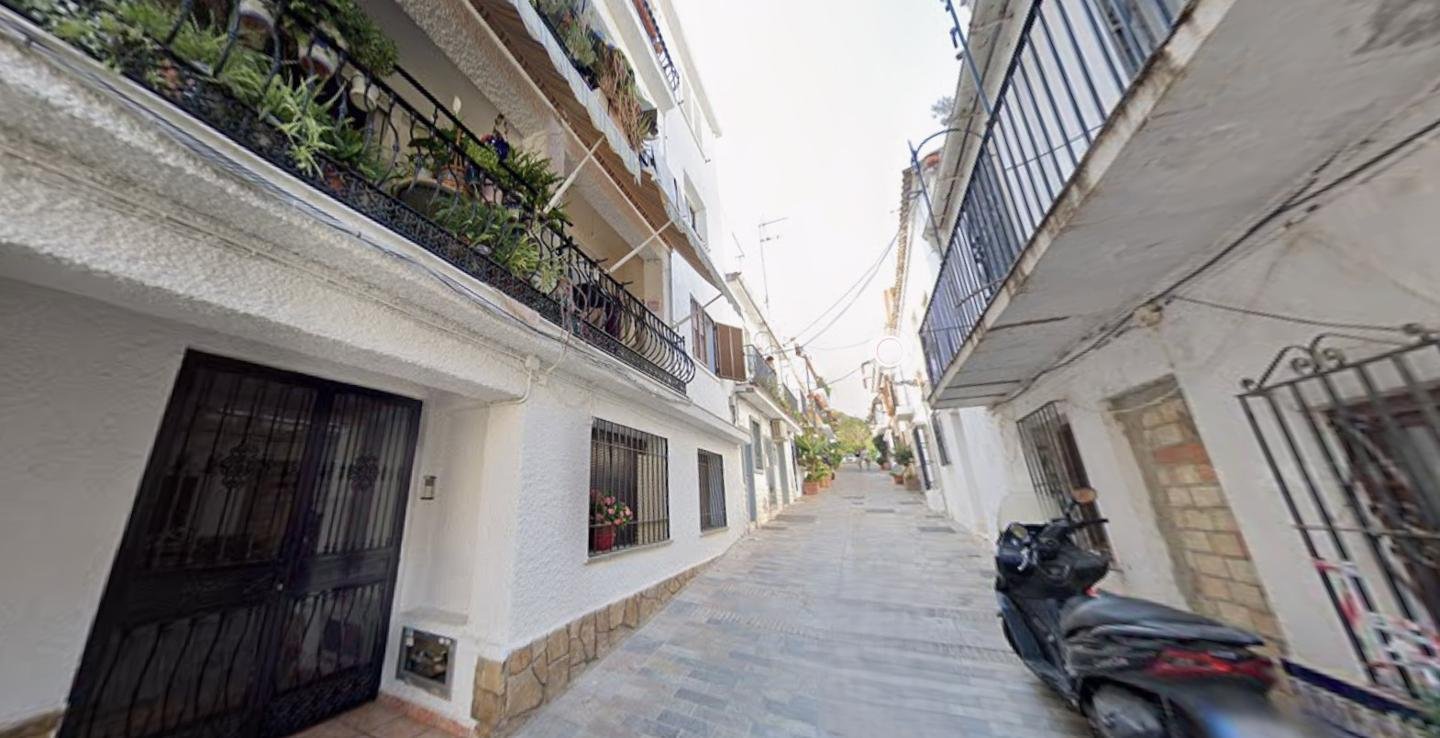 PISO EN MARBELLA