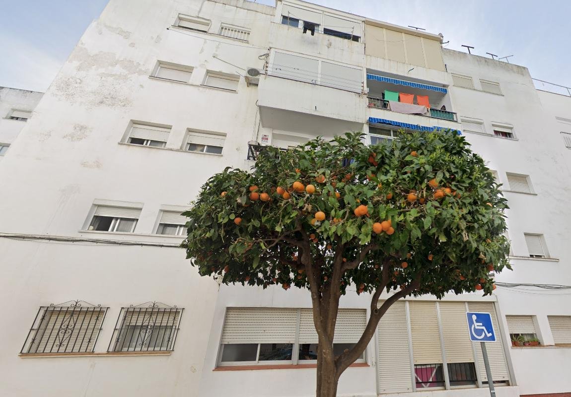 PISO EN ESTEPONA CENTRO