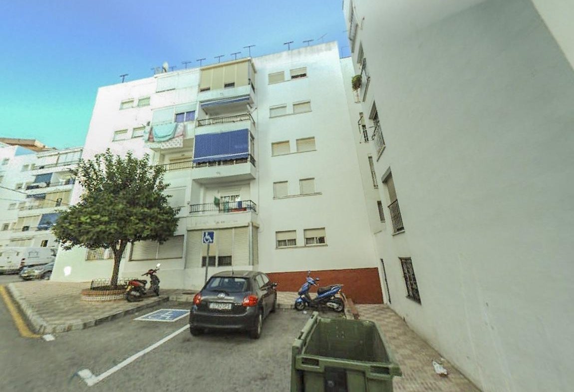 PISO EN ESTEPONA CENTRO
