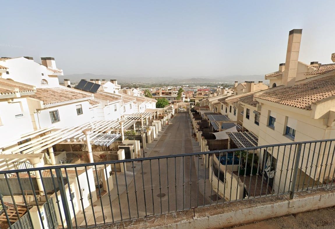 CHALET EN ALHAURÍN DE LA TORRE, MÁLAGA