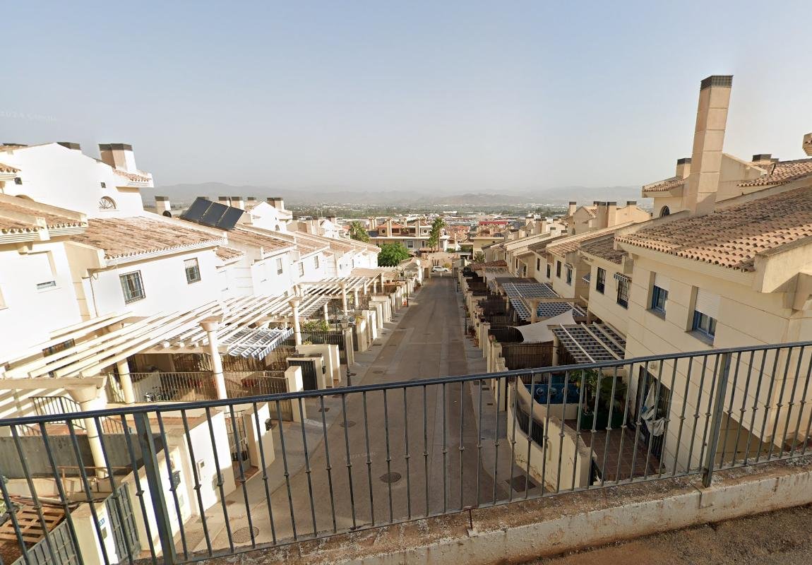 CHALET EN ALHAURÍN DE LA TORRE, MÁLAGA