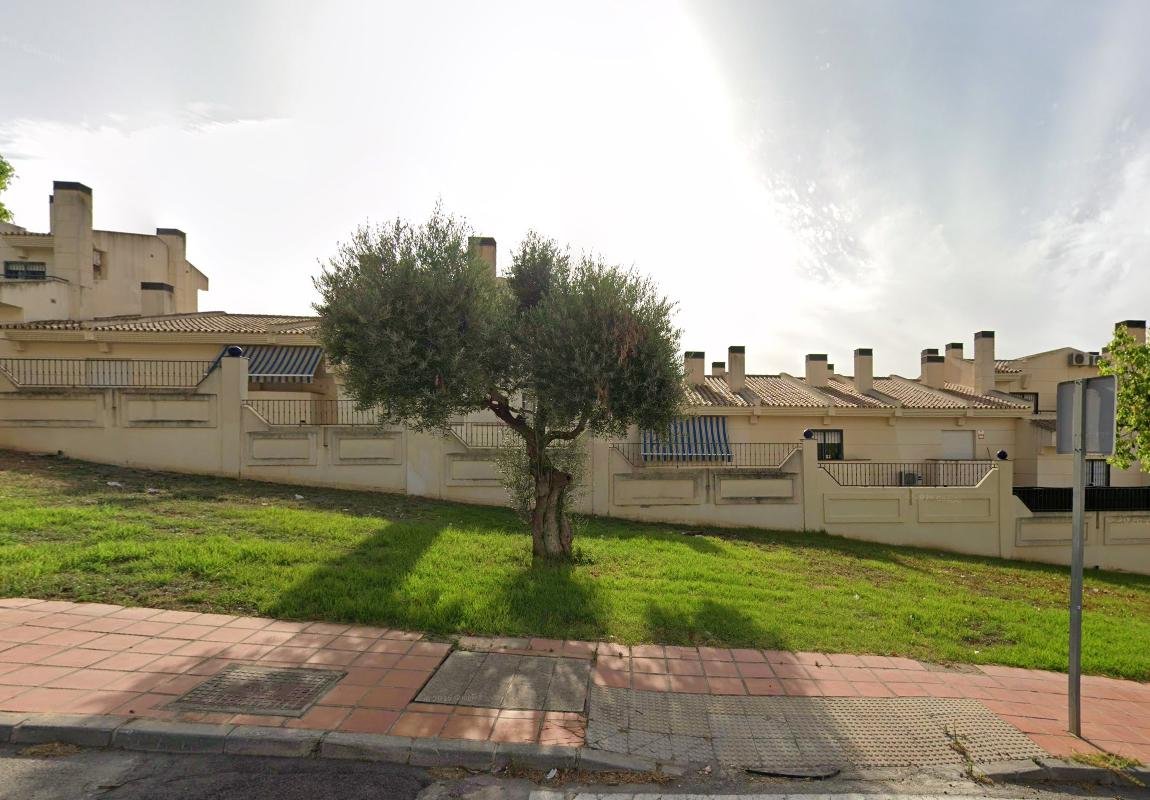 CHALET EN ALHAURÍN DE LA TORRE, MÁLAGA
