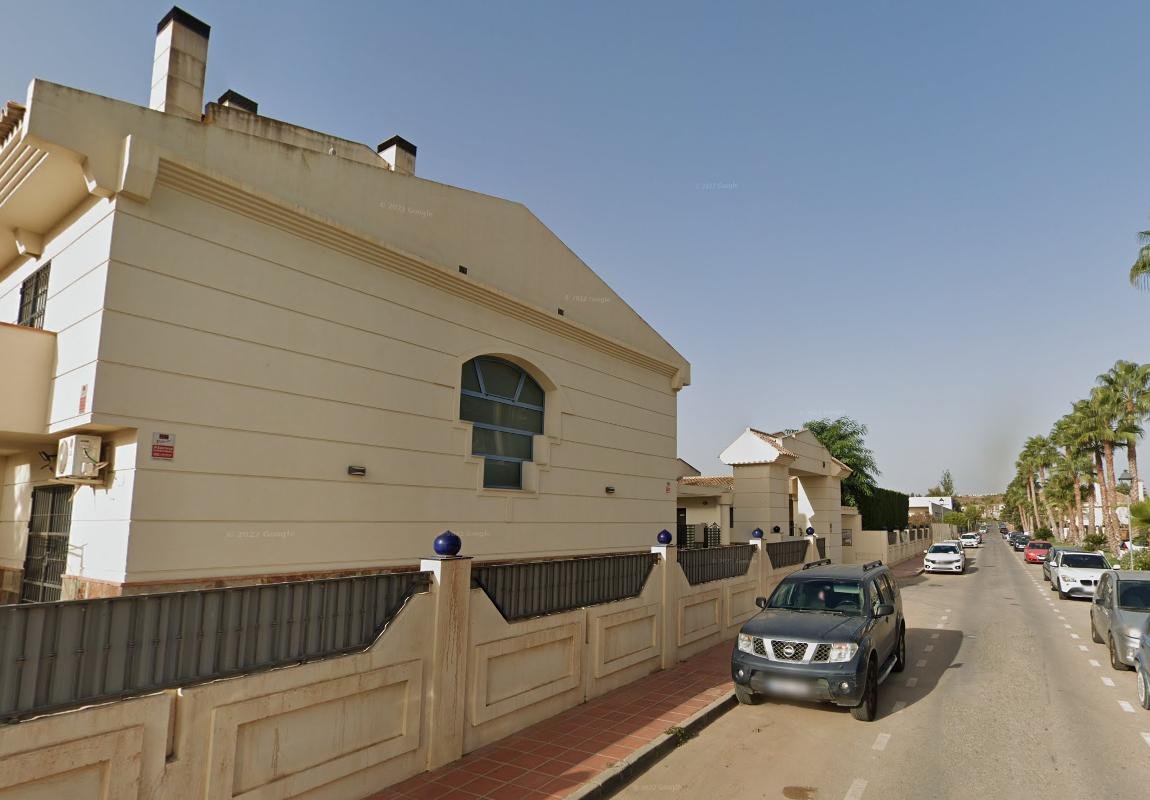 CHALET EN ALHAURÍN DE LA TORRE, MÁLAGA