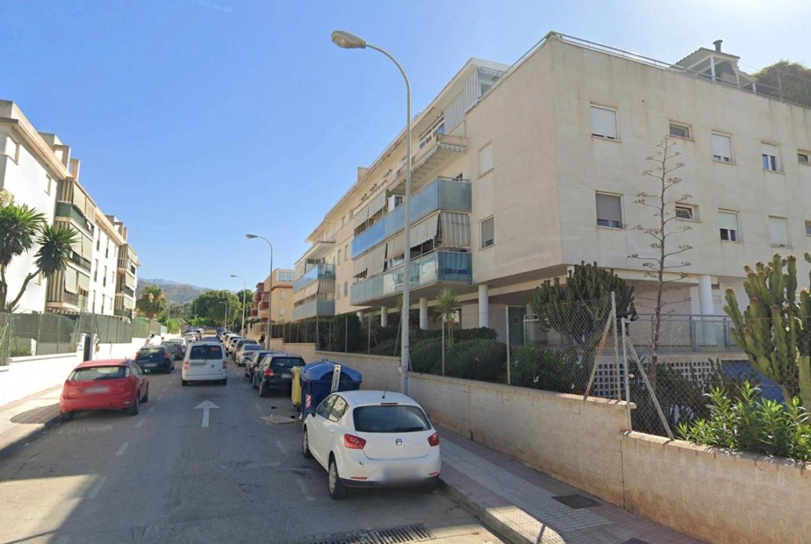 PISO EN URB. EL LIMONAR, VÉLEZ – MÁLAGA