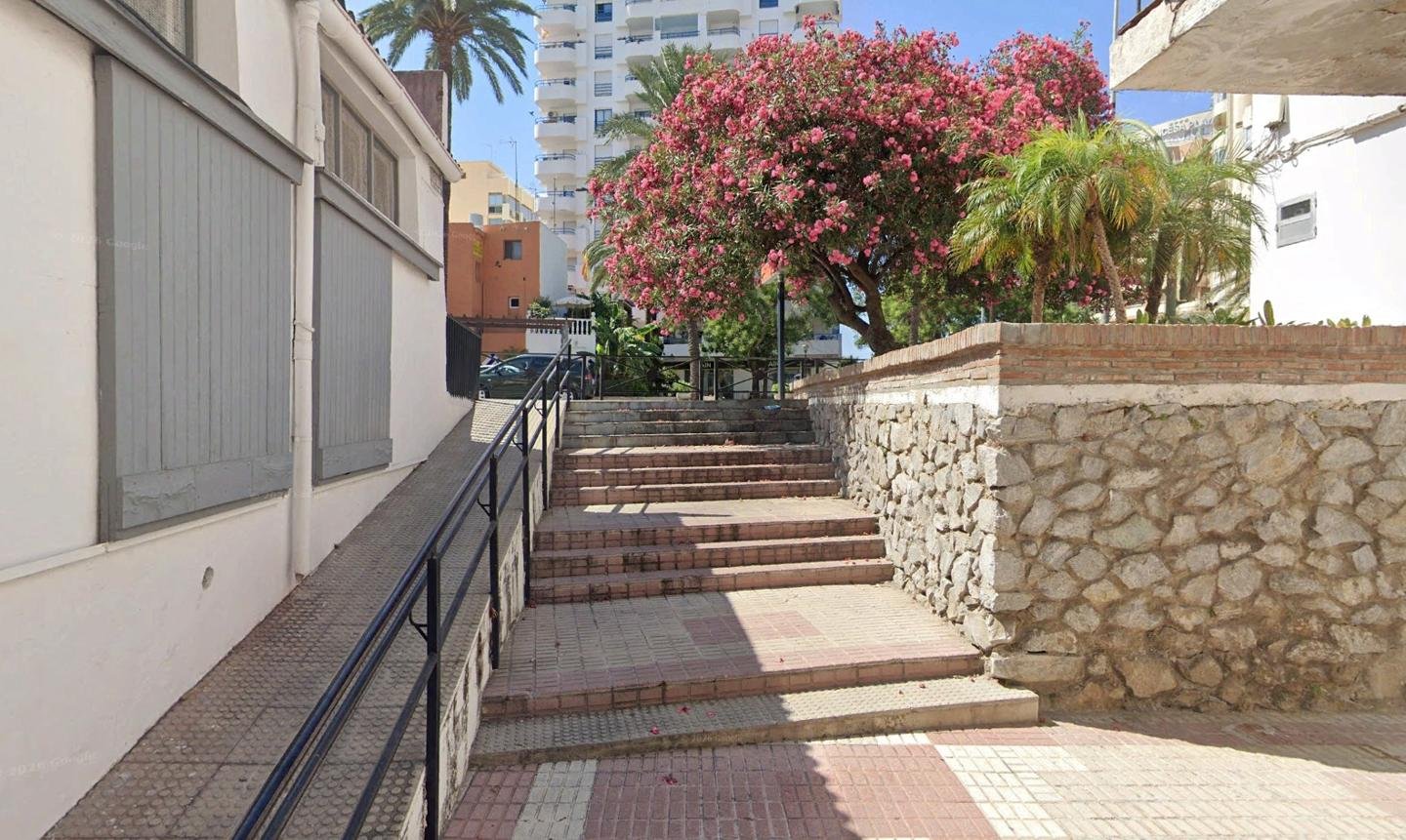 4282375-73785691 PISO EN MARBELLA, MÁLAGA