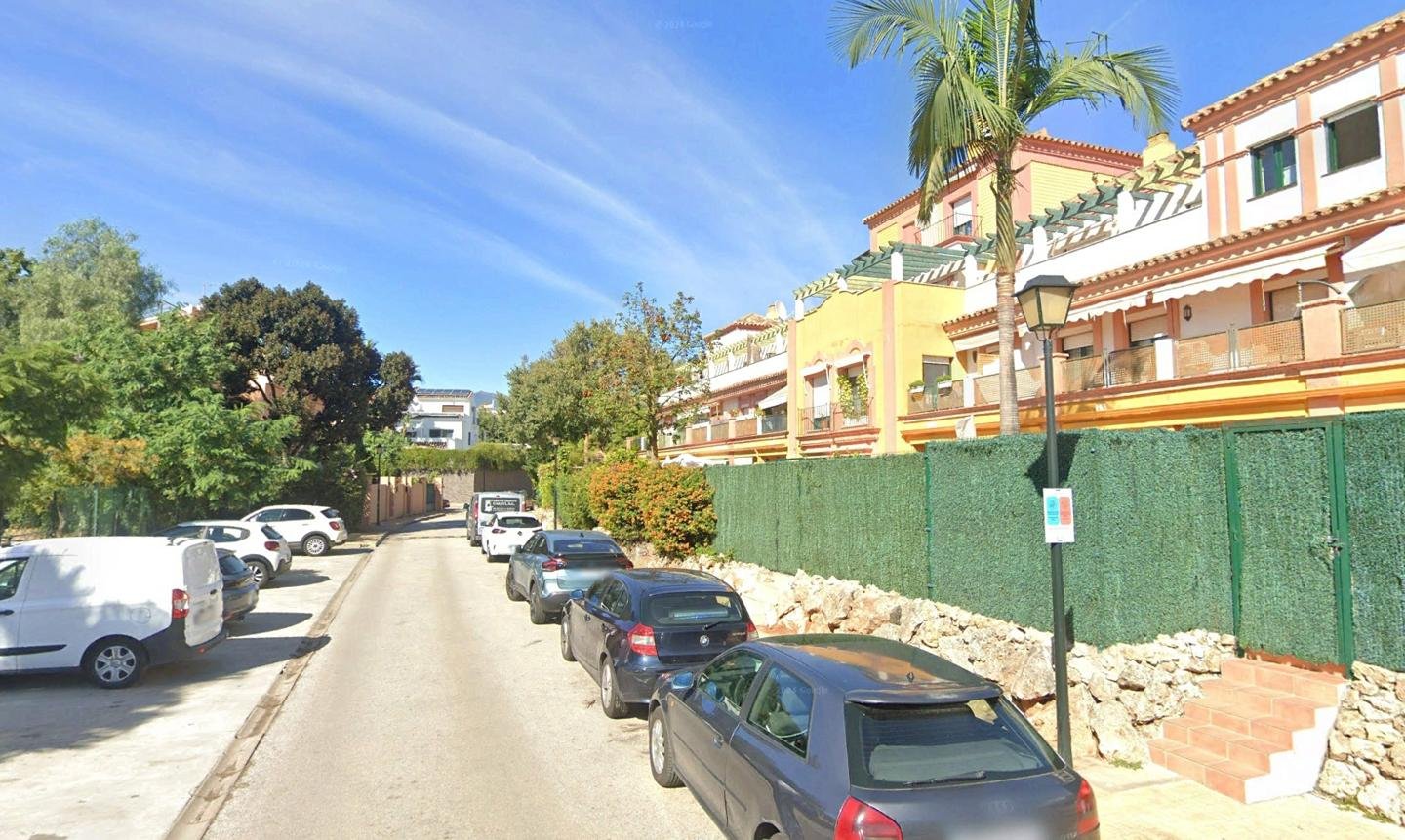 PISO EN NUEVA ATALAYA, ESTEPONA