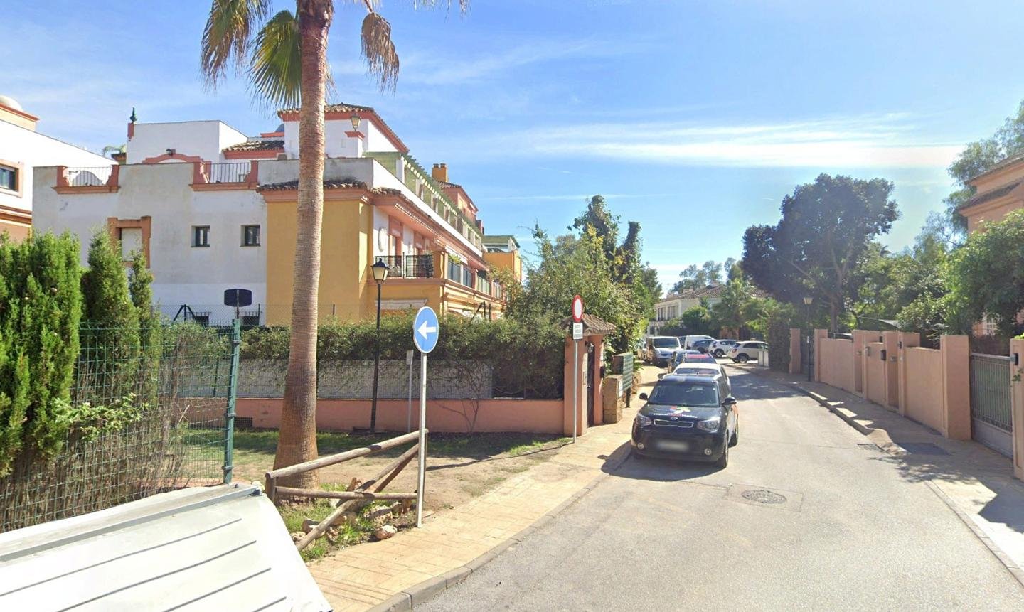 PISO EN NUEVA ATALAYA, ESTEPONA