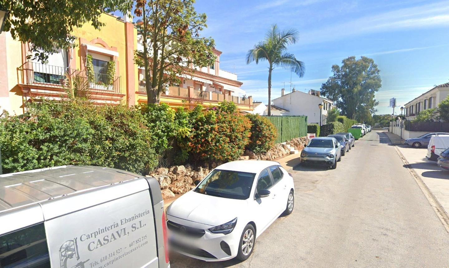 PISO EN NUEVA ATALAYA, ESTEPONA