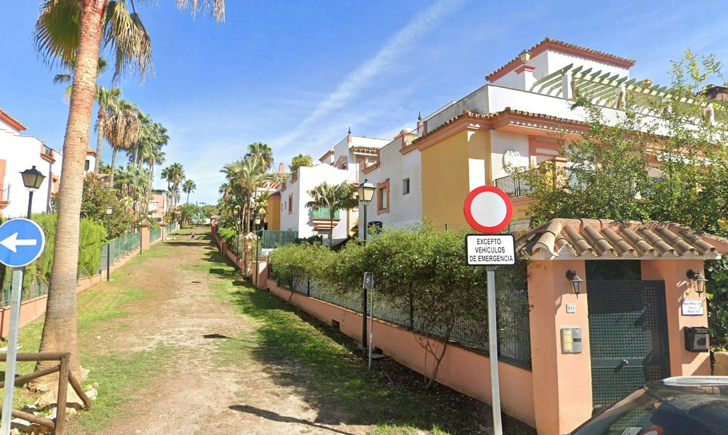 PISO EN NUEVA ATALAYA, ESTEPONA